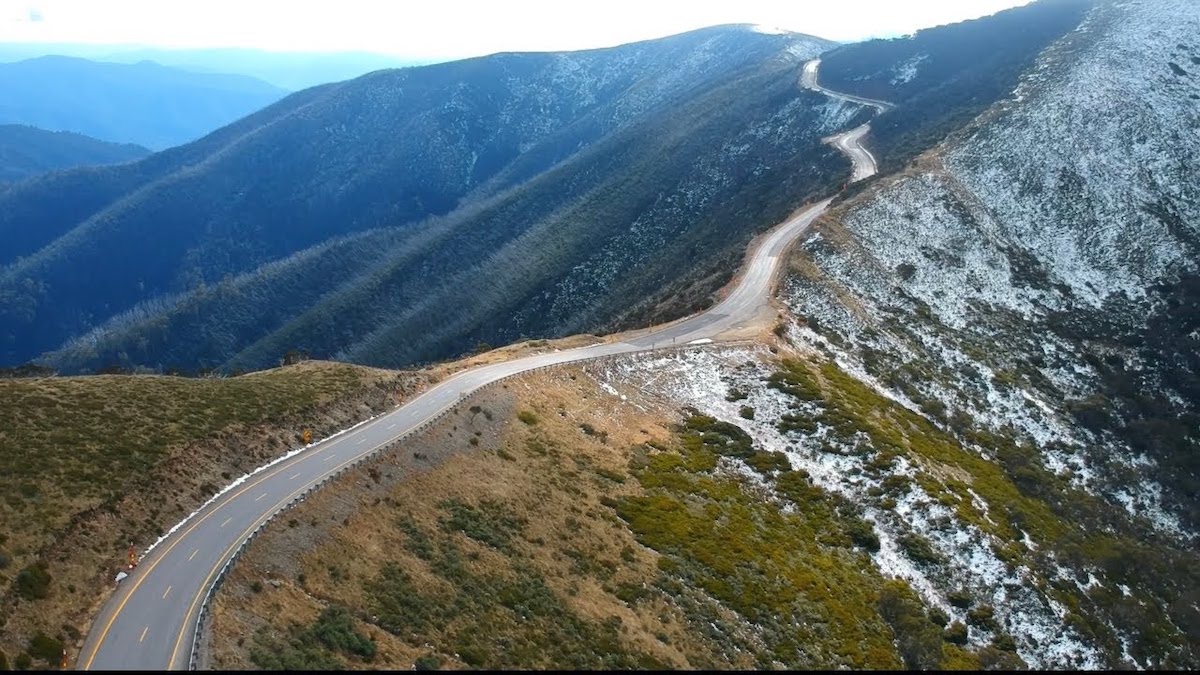 Must See Four Of Australias Best Driving Roads